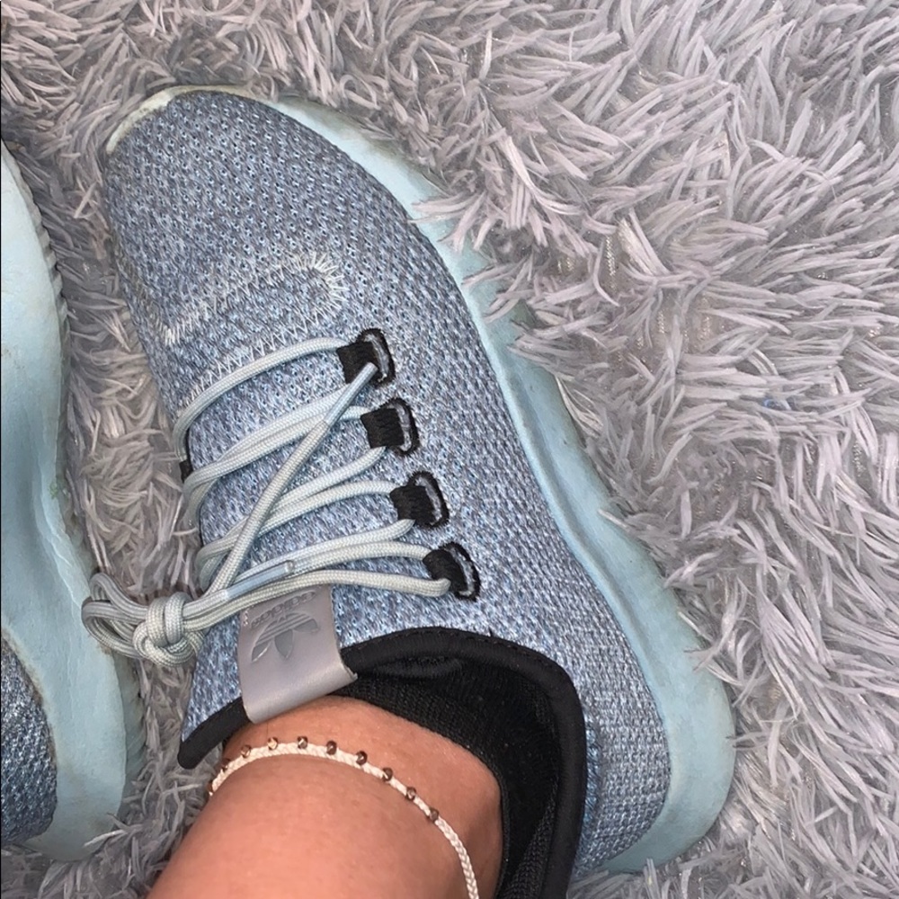 Adidas tubular shadows